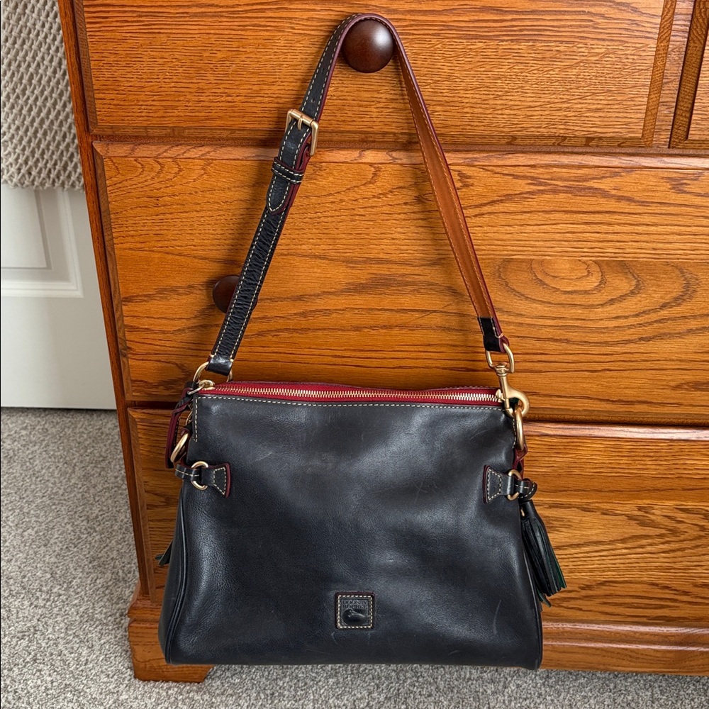 Dooney & Bourke Supple Florentine Leather in a Hobo Bag, Navy, Gently Used - Picture 11 of 11